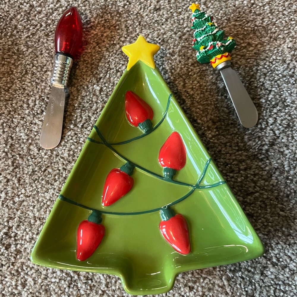 Christmas Tree Serving Dish with Spreaders